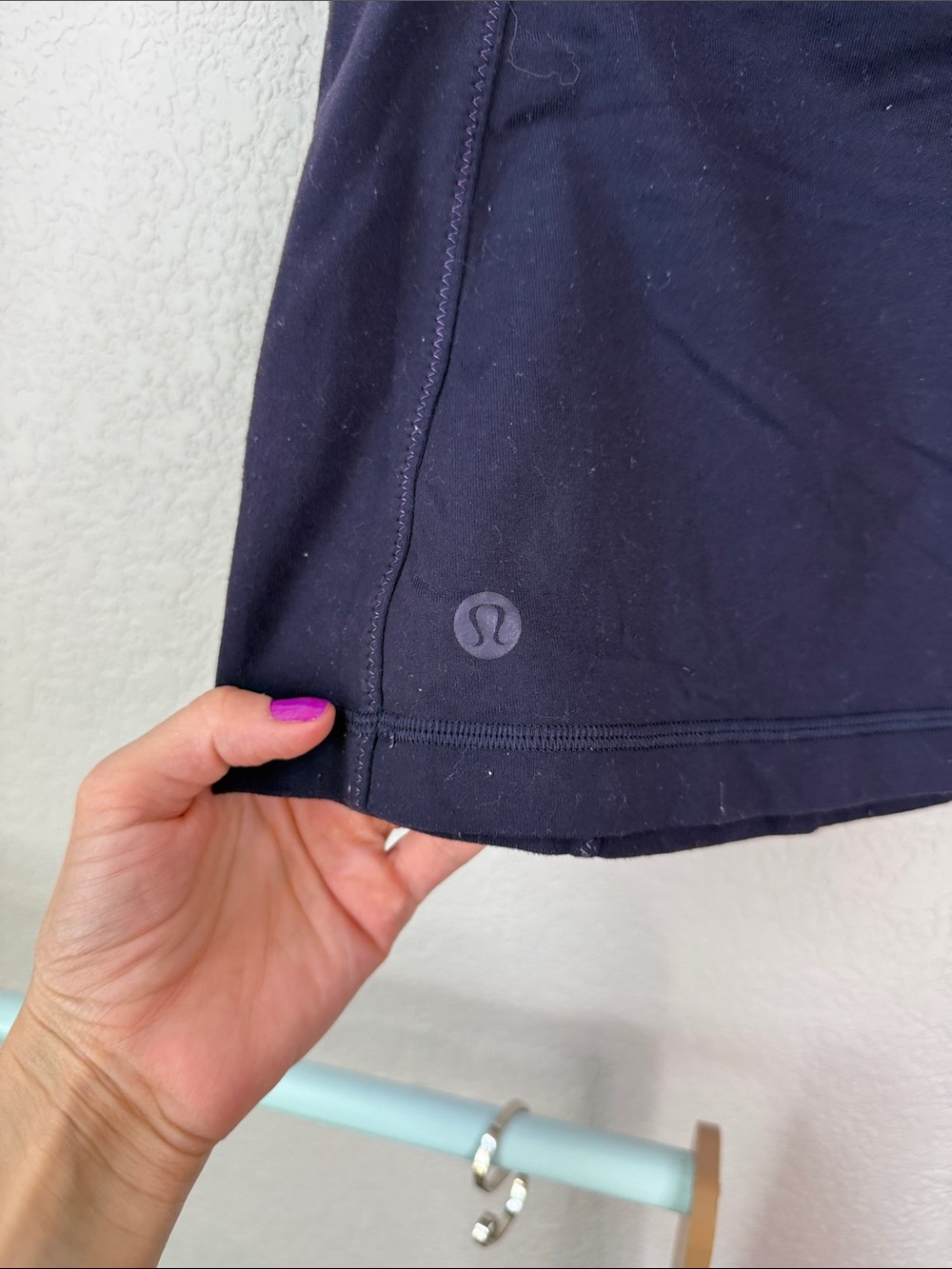 Lululemon Tank Top Strappy Navy Blue Size 8 - Picture 4 of 7
